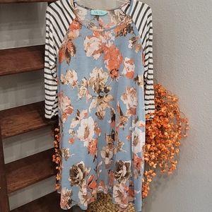 Cute swing dress with pockets!